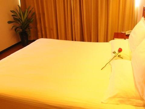 Greentree Inn Guiyang Penshuichi Business Hotel מראה חיצוני תמונה