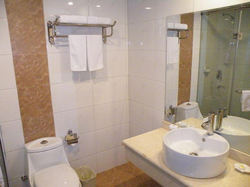 Greentree Inn Guiyang Penshuichi Business Hotel חדר תמונה